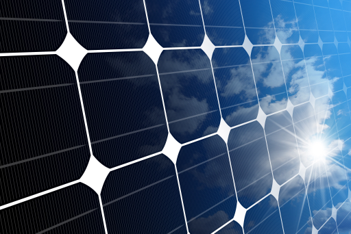 Saubere Solarmodule mit maximaler Lichtdurchlässigkeit